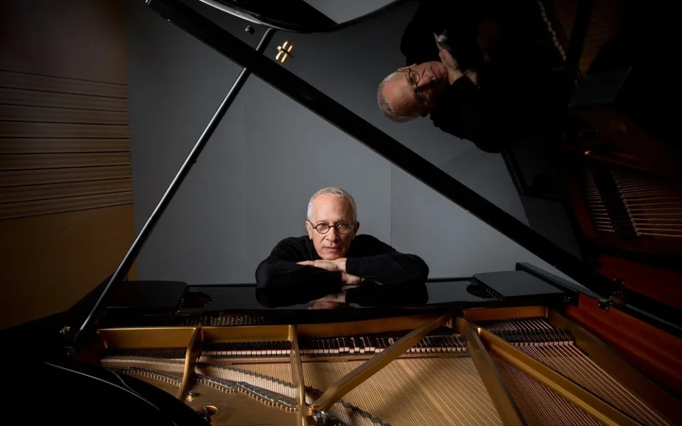 James Newton Howard