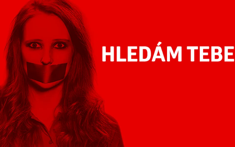 INZERÁT: Hledám dvě kamarádky na ples. Zn. Jsem milá, usměvavá a fajn