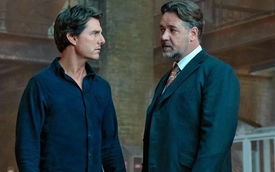 Skvělí herci Tom Cruise a Russell Crowe se potkali v novém filmu Mumie