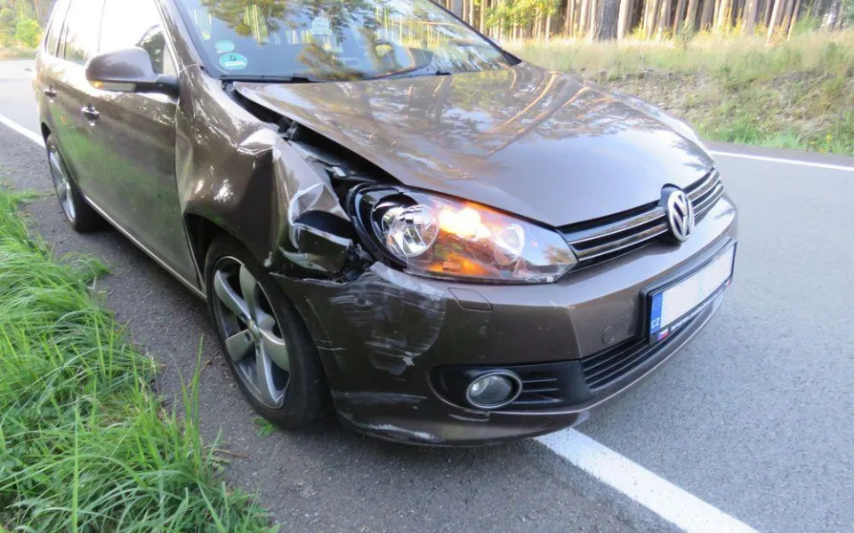 Poškozené auto