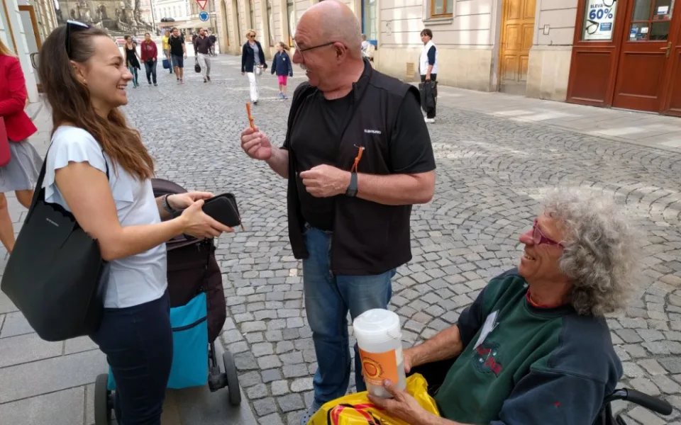 V září proběhne opět tradiční sbírka Zasukované tkaničky