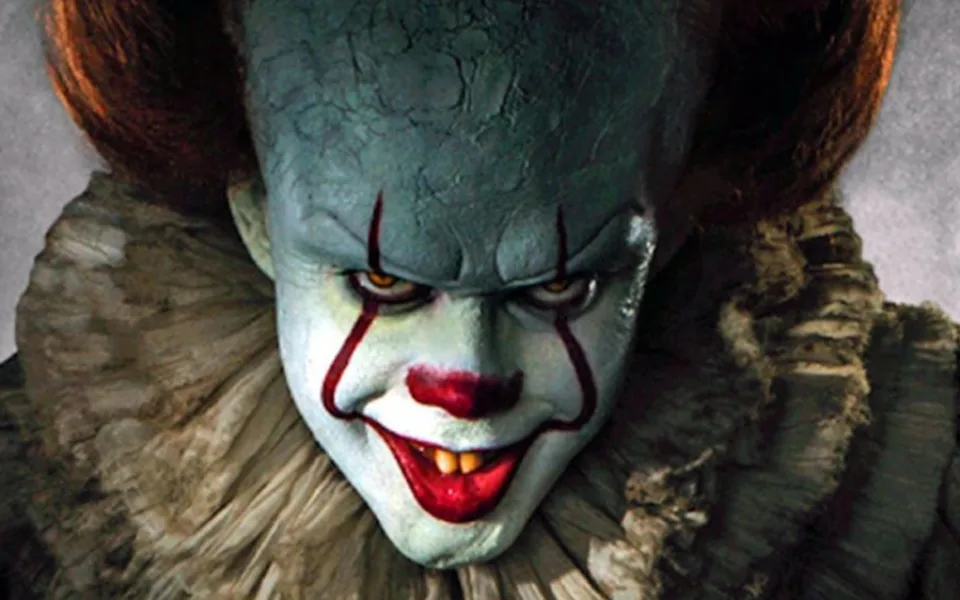 RECENZE: Nové To působí oproti knižní předloze plytce, klaun Pennywise ale spolehlivě vyděsí
