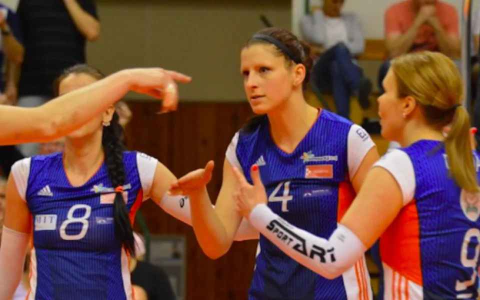 Nikol Sajdová
