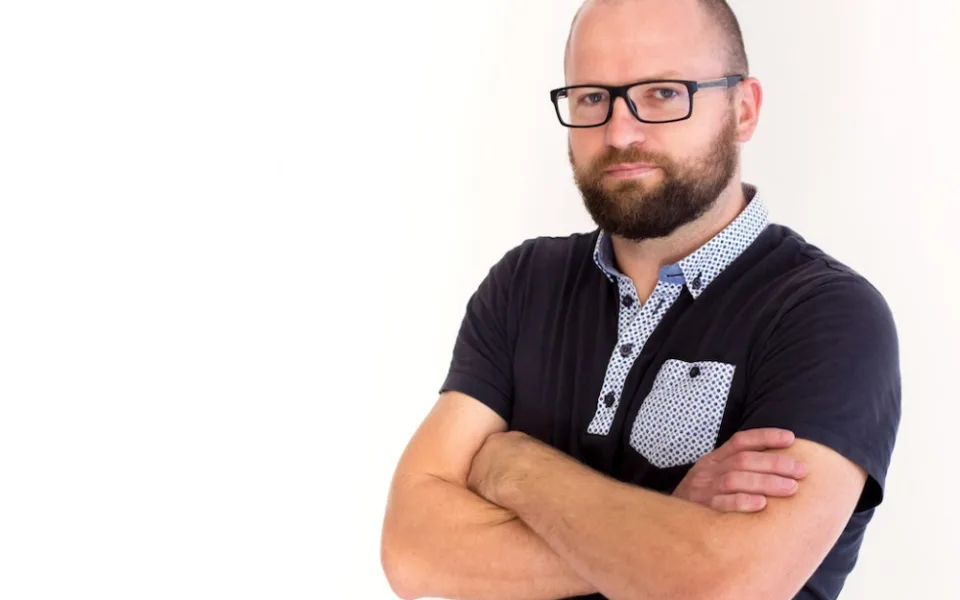 KOMENTÁŘ: Energetický regulační úřad? Včera strašák, zítra možná spojenec