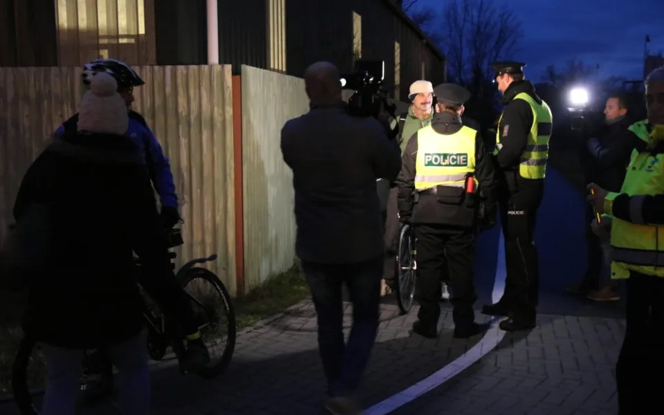 Policisté se zaměřili na pohyb chodců a cyklistů ve večerních hodinách. Kontrolovali i v Řepčíně
