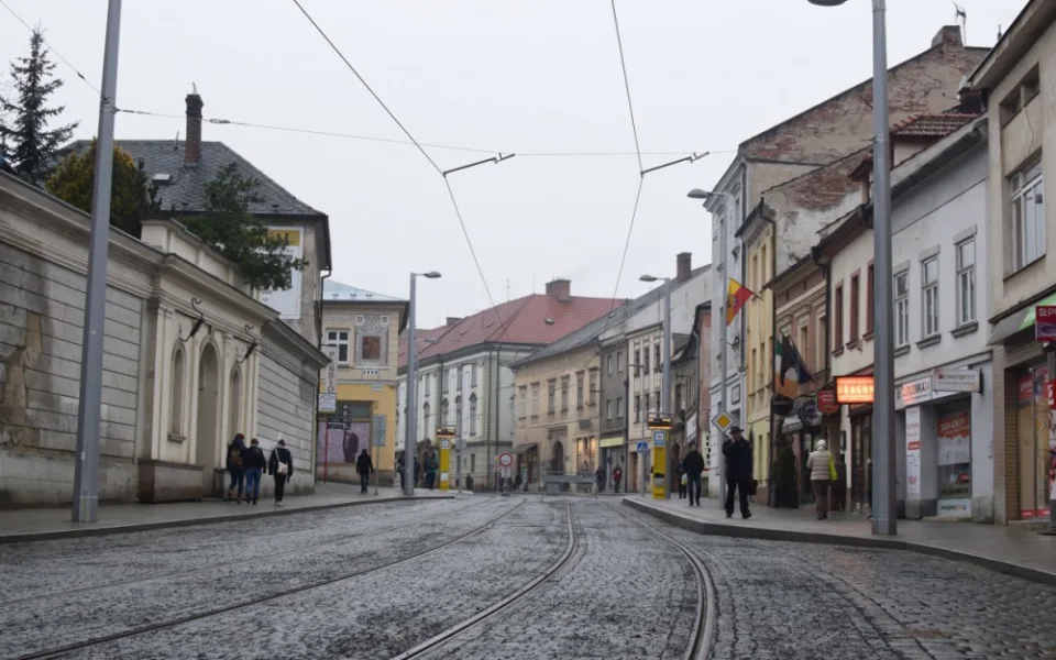 Dnešním dnem byl obnoven provoz na třídě 1. máje. Tramvaje zde budou jezdit rychleji