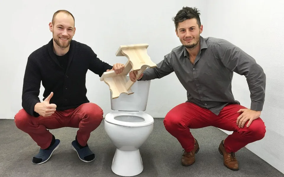 Záchodová stolička štokrle mění způsob, jakým Češi chodí na záchod