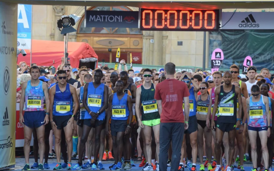 Olomoucký půlmaraton se letos poběží 23. června. Závodníci budou moci využít novou oficiální aplikaci