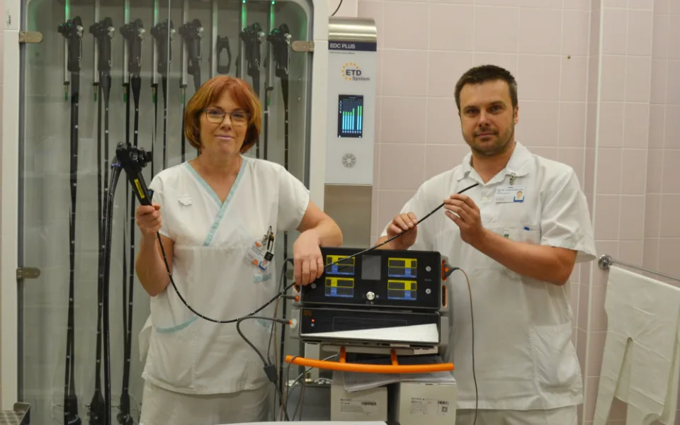 Gastroenterologové z prostějovské nemocnice pracují s novými přístroji za dva milióny