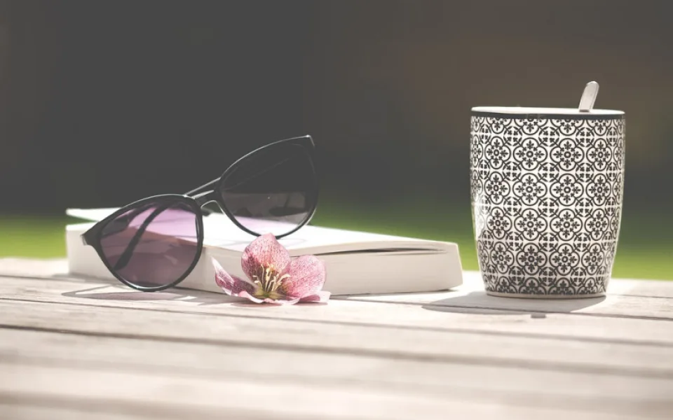 sunglasses-3363789_1280