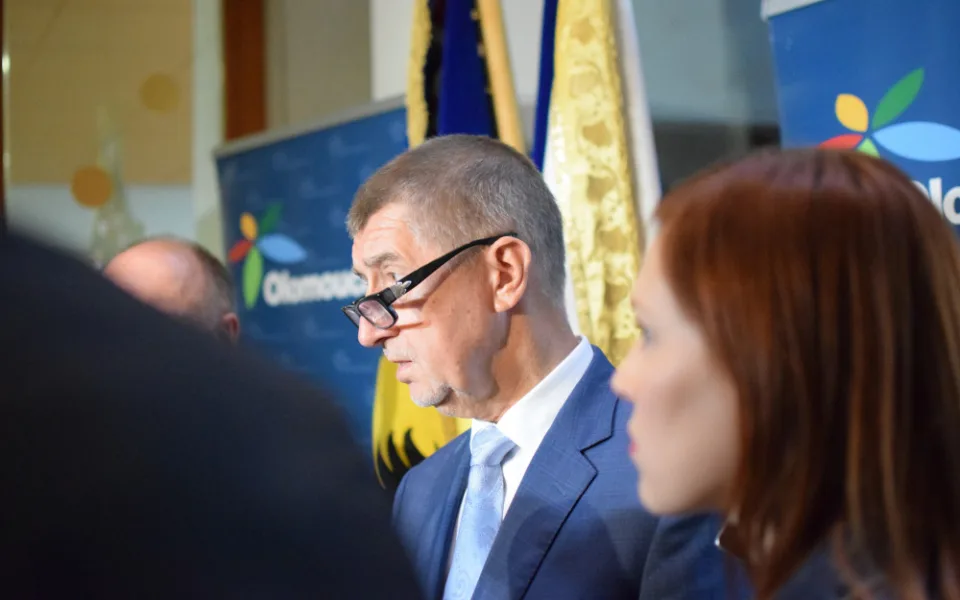 VIDEO: Největší problém v kraji je D1 kolem Přerova, řekl Babiš po setkání s hejtmanem v Olomouci