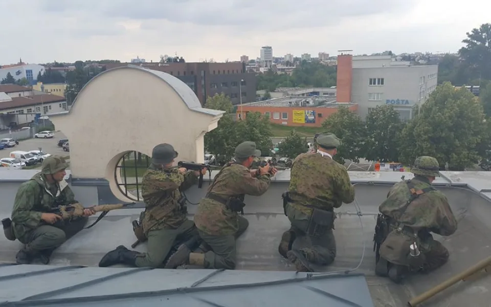 VIDEO: V Hejčíně se točil krátký dokument o boji na Mayově vile mezi Němci a Sověty