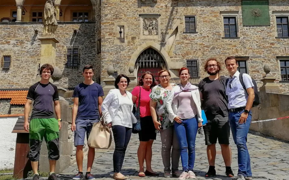 Odborníci z olomoucké univerzity vytiskli na 3D tiskárně pro Bouzov historické pečetě i klíč od hradu