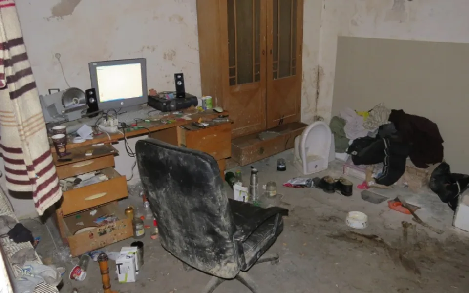 Podvodník vybral od lidí na internetu 700 tisíc, hrozí mu osm let vězení