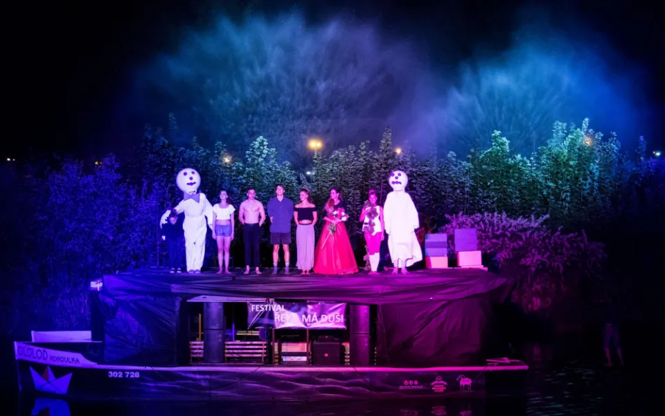 Třetí ročník festivalu Řeka má duši zve na koncert Ptakustika, divadlo nebo taneční párty