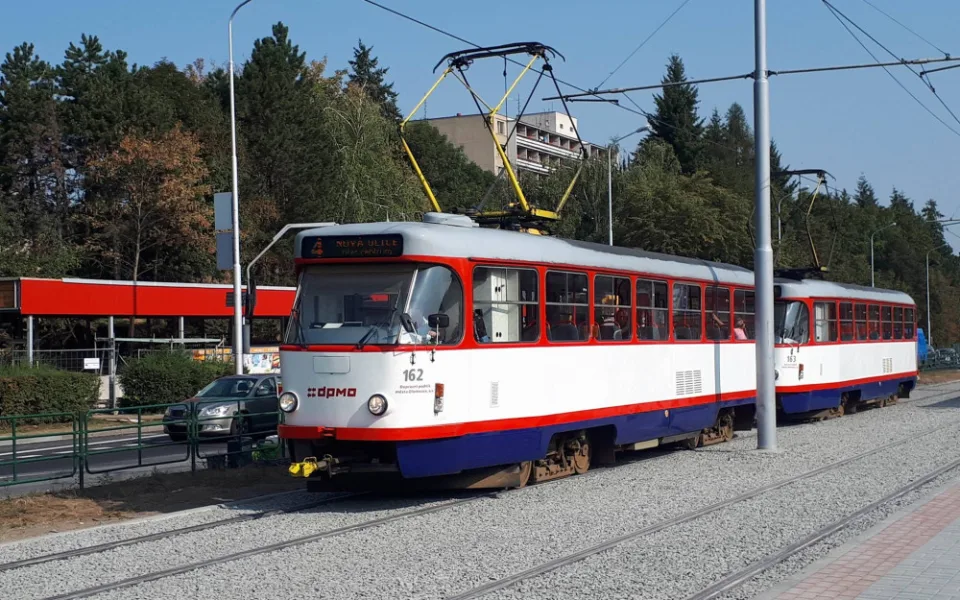 FOTO: Výluka je u konce, tramvají opět dojedeme až na Novou Ulici