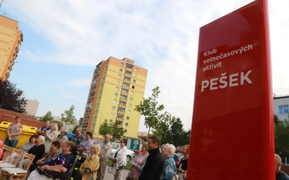 Na Nových Sadech bylo otevřeno nové komunitní centrum Pešek