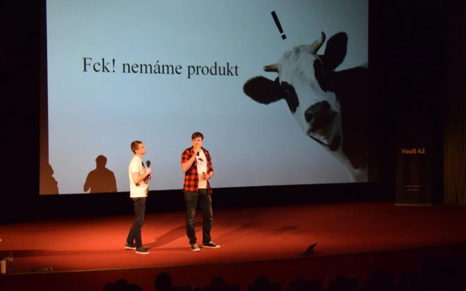 SOUTĚŽ: Soutěžte o lístky na druhou FuckUp Night, představí se bramborový business i moderní profi-dohazovačka