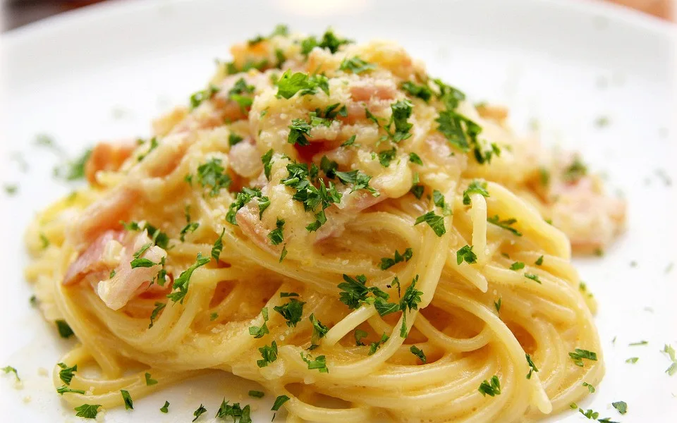 DRBNA VAŘÍ: Carbonara jak má být