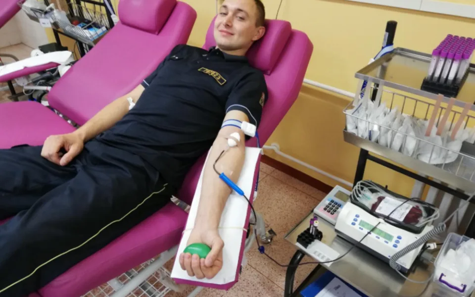 Hasiči z celého kraje včera hromadně darovali krev a krevní plazmu