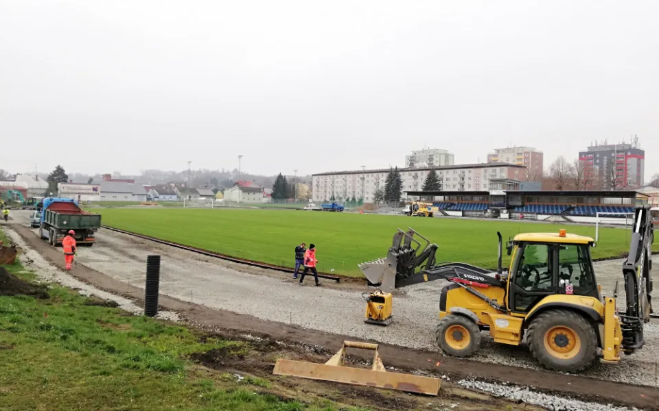 V Zábřehu probíhá rekonstrukce atletického oválu, naposledy byl modernizován v roce 1965