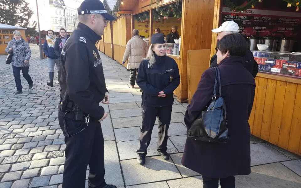 Policejní preventivní akce Kapsáři měla za úkol informovat lidi o problematice krádeží