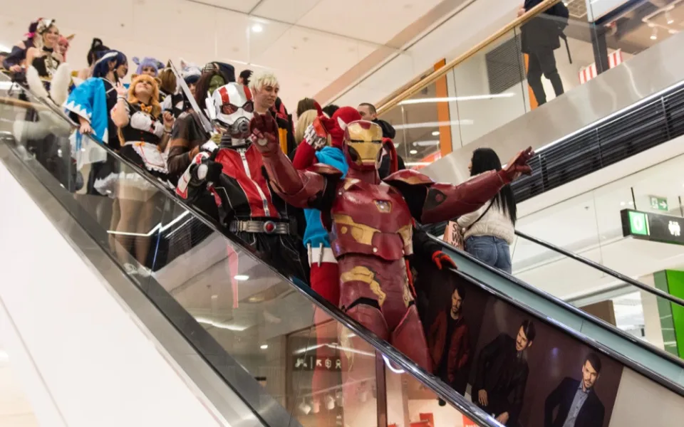 FOTOGALERIE: Šantovku dnes ovládly desítky cosplayerů. Podívejte se na nádherné masky!
