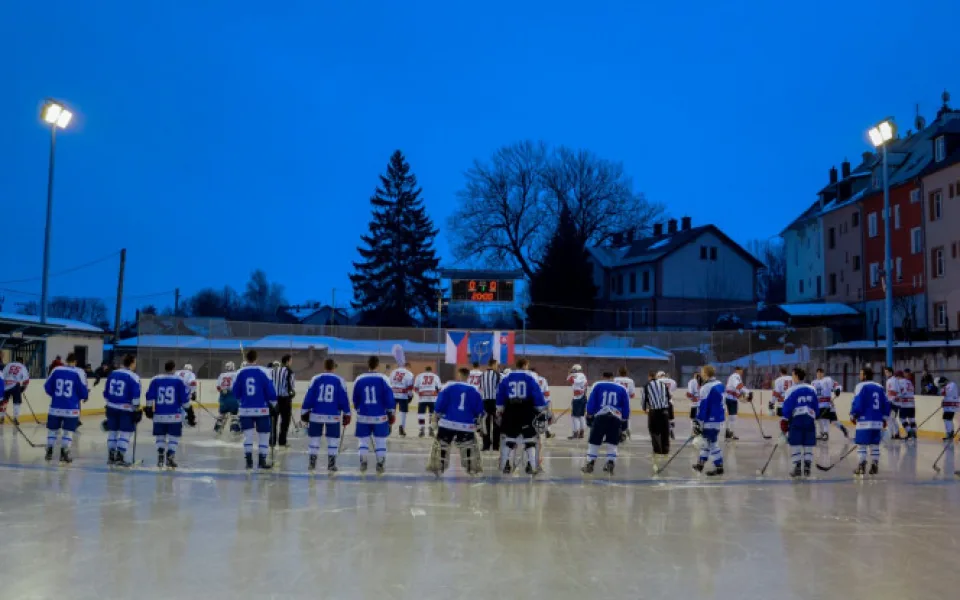 Winter Classic nechyběly góly ani bitka. Olomouc porazila Bratislavu 3:2 po prodloužení