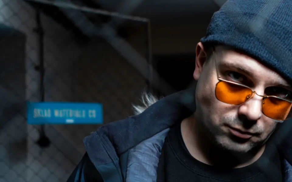 SOUTĚŽ: Vyhrajte lístky na páteční koncert Jamese Colea v klubu 15 minut