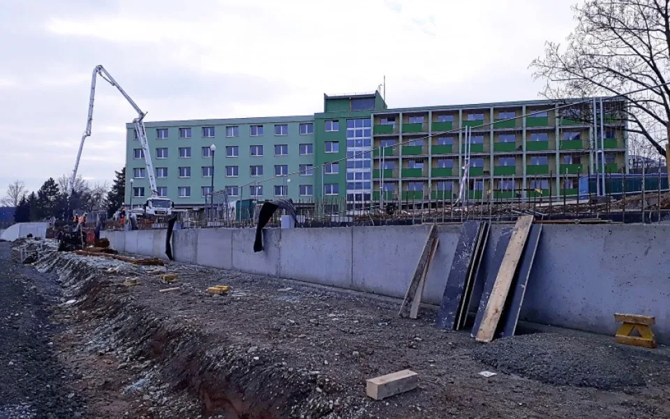 Výstavba protipovodňové ochrany Olomouce je v klíčové fázi. Podle vedení města probíhá bez problémů