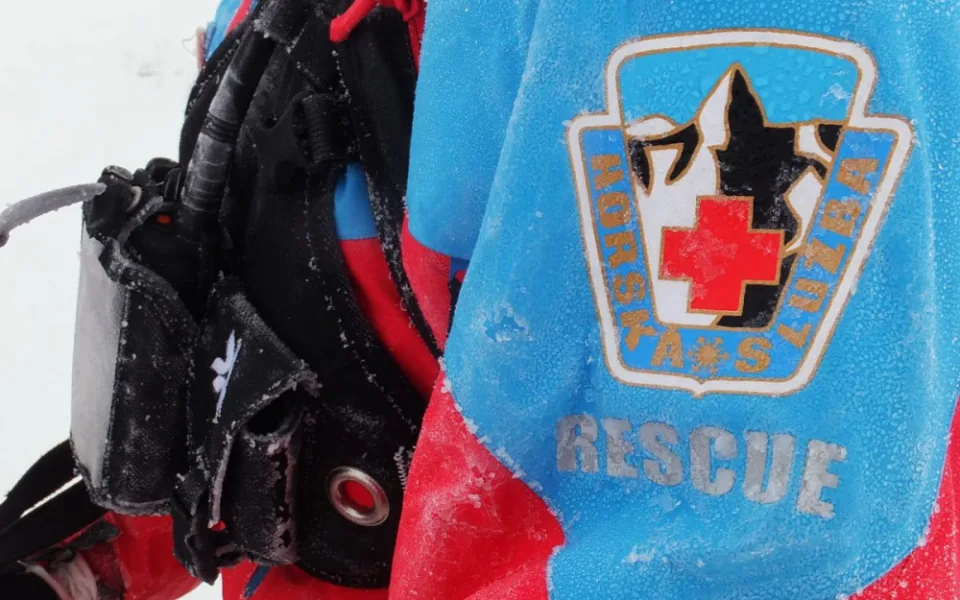Horská služba o víkendu vyjížděla v Jeseníkách k třiačtyřiceti zraněným osobám