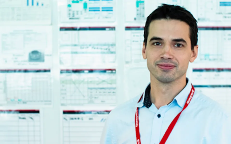 Z operátora mistrem. Důležité je mít zájem, pak vám firma pomůže