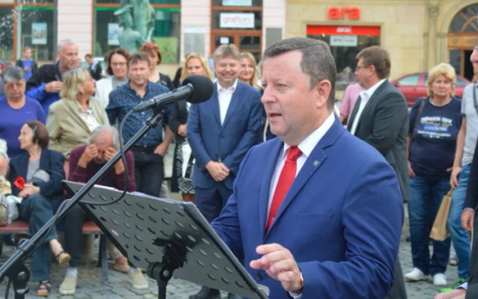 Grémium ČSSD uložilo ministru Staňkovi připravit výběrové řízení na ředitele Muzea umění
