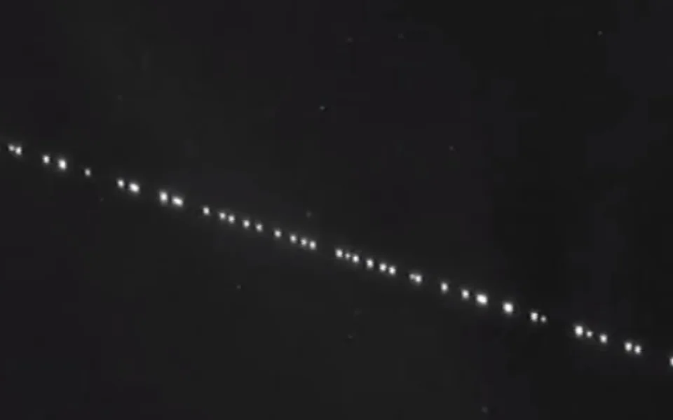 VIDEO: Podivná světla na obloze pozorovali i lidé v Olomouci a okolí
