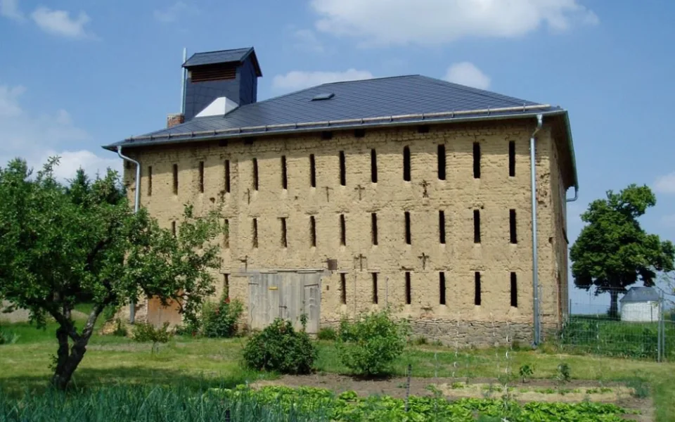 Chátrající sušárnu chmele v Odrlicích zachránila parta nadšenců