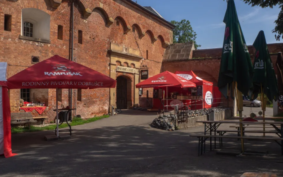 FOTO: Povinná zastávka pro pěší i turisty? Fort Křelov s restaurací a muzeem nabídne vyžití pro celé rodiny