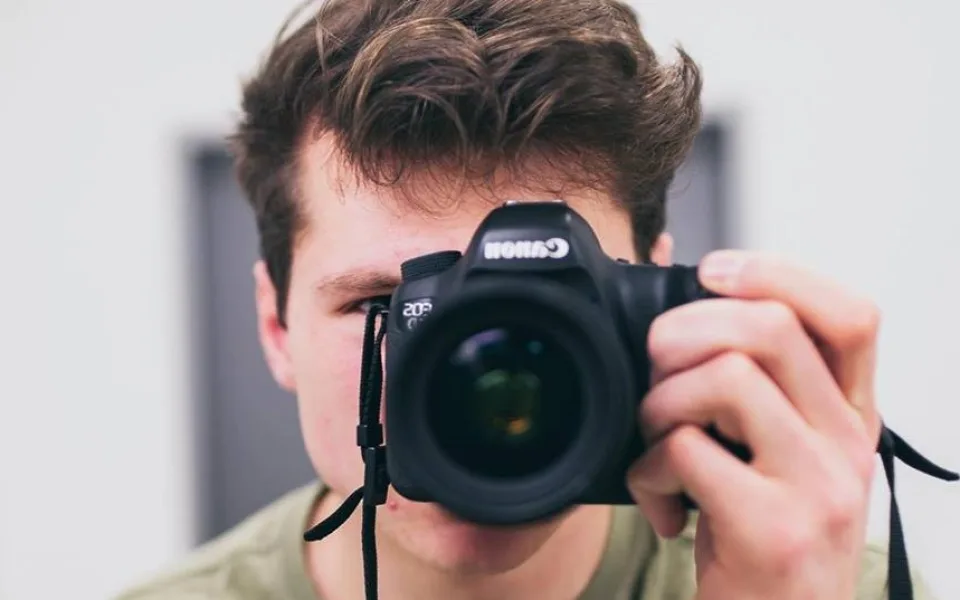 Vault 42 zve v říjnu na workshop instagramové fotografie i na kaligrafii