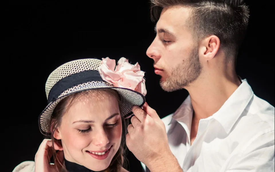 RECENZE: Jak je důležité míti Filipa je povedená komedie plná nadsázky a sebeparodování