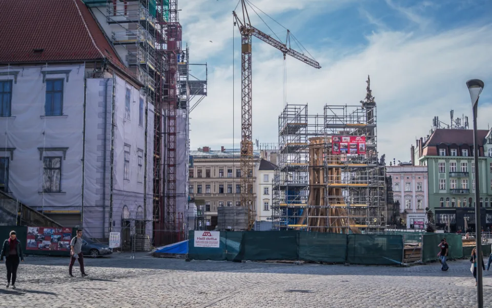Vánoční strom v Olomouci bude na obvyklém místě. Zábor před orlojem skončí v půlce listopadu