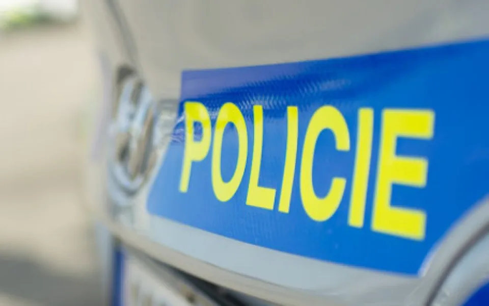 Policisté zastavili opilého mladíka. Navíc neměl řidičák