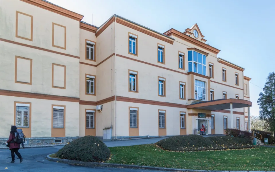 Pacient na interním oddělení ve Šternberku má koronavirus, personál je v karanténě
