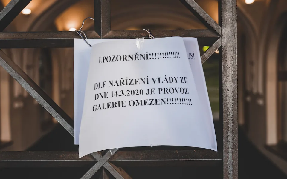 Pořadatel zrušil kvůli koronaviru akci? Podívejte se, kdy máte nárok na vrácení vstupného