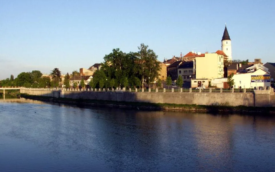 Přerov byl povýšen na město před 630 lety. Od roku 1990 je jeho historické jádro městskou památkovou zónou