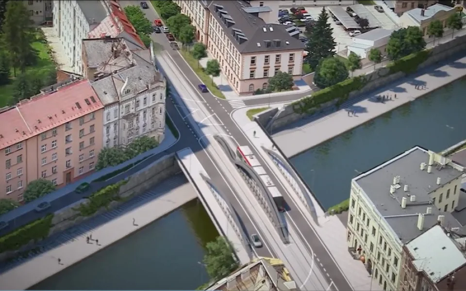 Most na Masarykově třídě je asi na týden uzavřený. Dnes začíná demoliční fáze