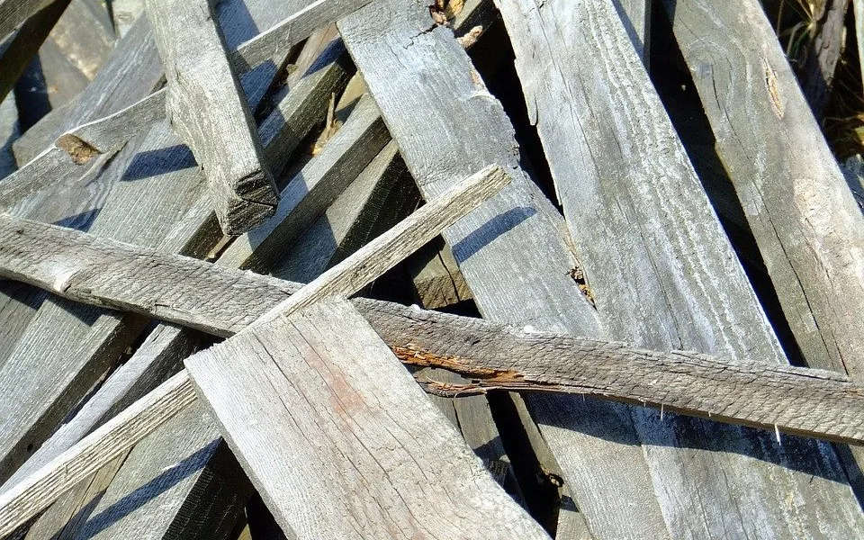 Nevlastní otec pacifikoval svého opilého neposlušného syna bukovou latí, zasadil mu 40 ran