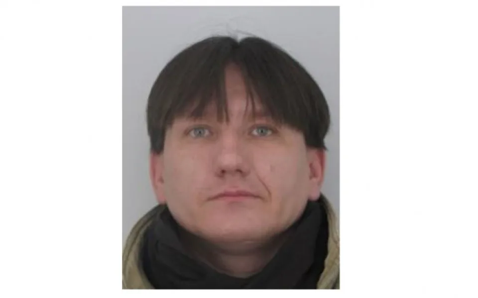 Policie žádá o spolupráci při pátrání po hledaném muži. Zejména v okrese Olomouc a Přerov