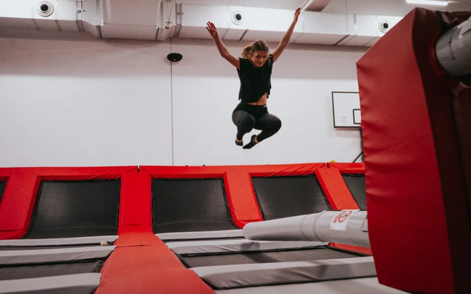 Trampolínové centrum v Olympii mění název na Jump Academy, láká na skupinové lekce i skvělé akce