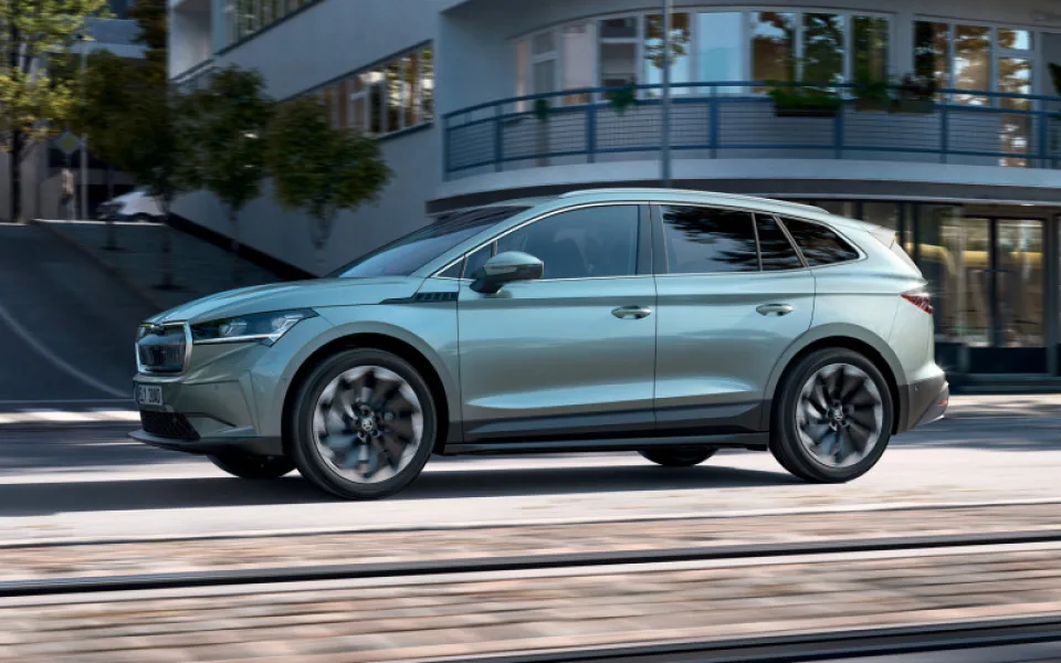 FOTO: Nová elektrická Škoda Enyaq představena! Bude stát přes milion korun