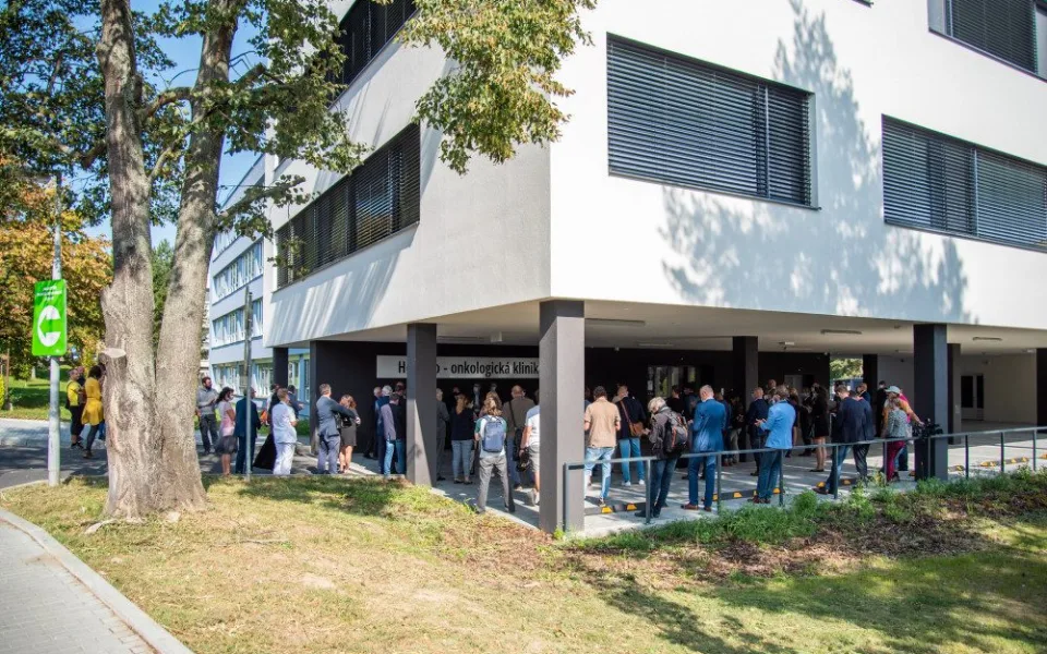 Fakultní nemocnice Olomouc zprovoznila nový pavilon hematoonkologie za 160 milionů