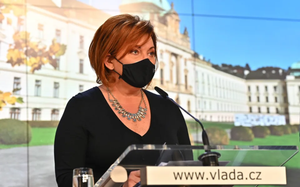 size4-16028681905048-60-vlada-schvalila-prispevek-podnikatelum-i-pokracovani-programu-covid-iii-pro-pristi-rok